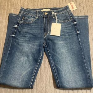 NWT Kancan jeans size 9/28